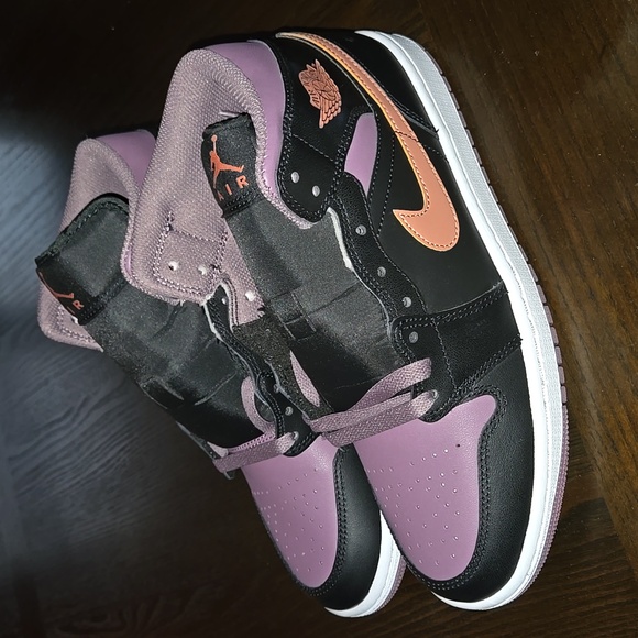 Nike Air Jordan 1 Mid SE Shoes Black Sky J Mauve FB9911-008 Men's Sizes NEW - Picture 3 of 6